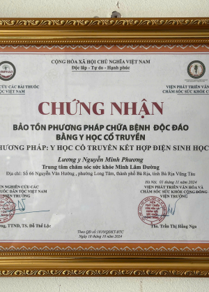 Giấy chứng nhận 12
