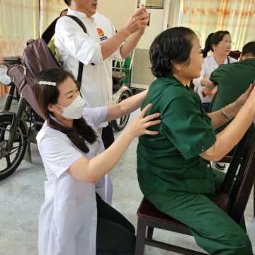 quảng cáo