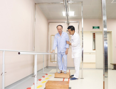 Học Trị Liệu Chăm Sóc Sức Khỏe Không Dùng Thuốc