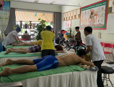 Trị Liệu Không Dùng Thuốc Tại Minh Lâm Đường: Giải Pháp Hiệu Quả Cho Đau Lưng, Mất Ngủ, Tê Bì Chân Tay